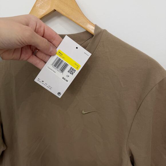 NWT! Men’s Nike Dri Fit Short Sleeve Versatile Top Size Small S - Picture 3 of 7